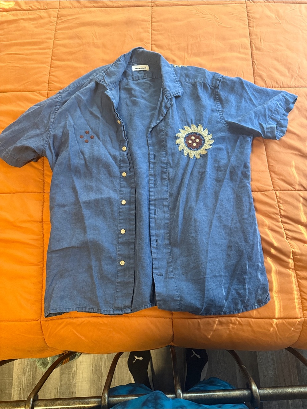 Taylor Stitch Blue Short-Sleeve Button-Down Shirt with Sunflower Patch